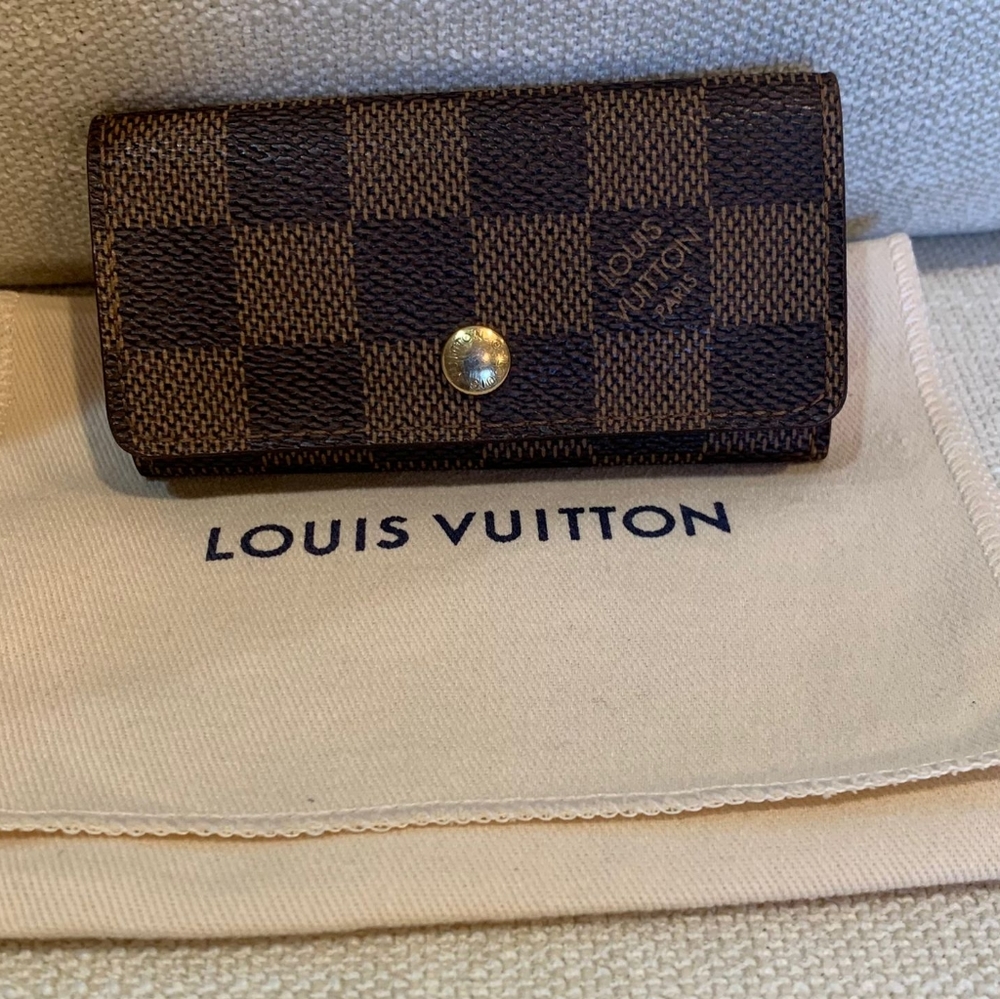 Authentic LV key holder